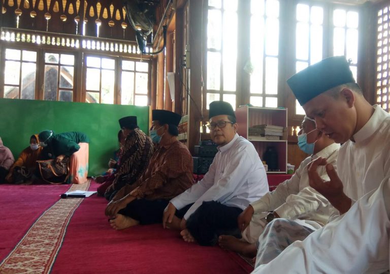 Jadikan Qur'an Sebagai Sahabat